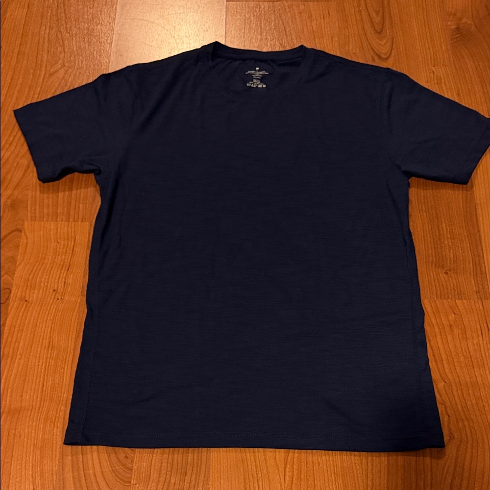 Fabletics Deep Blue Short Sleeve Tee